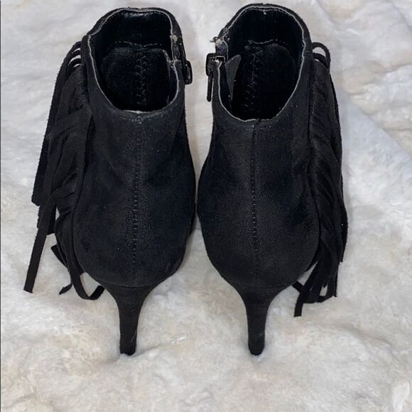 QUPID Stiletto suede booties - Picture 3 of 5